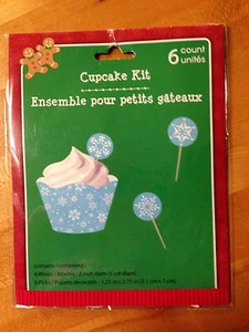 Vintage Snowflake Cupcake kit 6 Liners and Picks Blue & White - Picture 1 of 2
