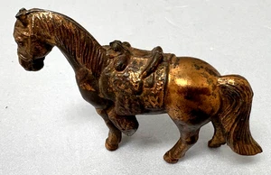 Vintage detailliertes hohles Bronze Pferd mit Sattel 3" x 4" schöne Patina - Bild 1 von 4