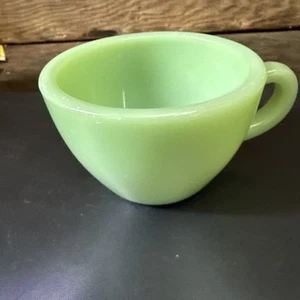 Vtg JADEITE Fire King Green Glass Restaurant Ware Coffee Mug Teacup, C Handle - Picture 1 of 7