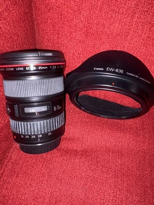Canon Zoom EF 16-35mm Lens w/Hood Original Owner - Image 1 of 4