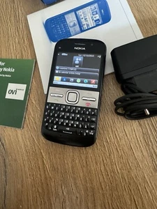 Nokia E5-00 - Carbon Black Gut - Picture 1 of 6
