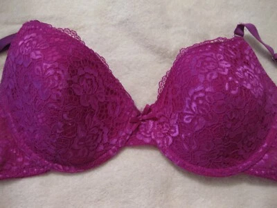ISAAC MIZRAHI 36D RASPBERRY EMBROID.FLORAL LACE LIGHTLY PADDED CUPS, UNDERWIRE, - Image 1 of 4