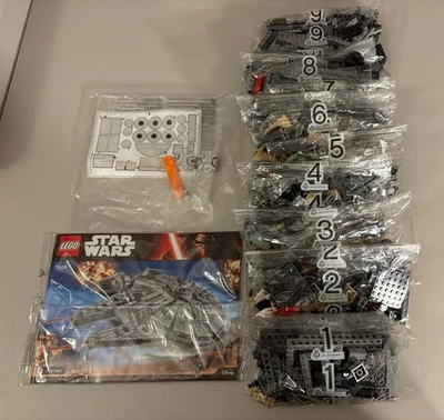 LEGO Star Wars Halcón Milenario 75105 Minifiguras Foto 1 de 3