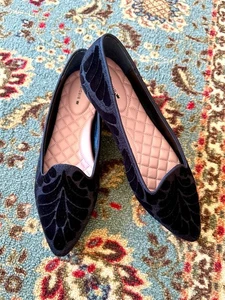 Birdies Neu mit Karton schwarz reichhaltiger Samt Spatz bestickt Burnout Ballerinas Größe 8,5 - Bild 1 von 7