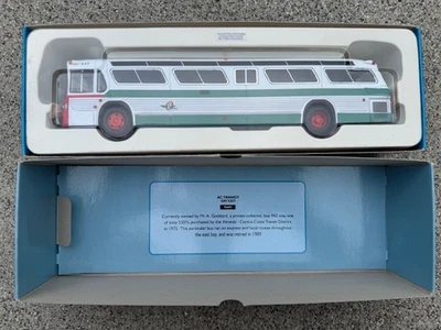 Corgi 1/50 GM Fishbowl 5307 Bus AC Alameda County Transit - Image 1 of 3