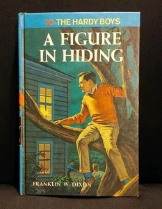 *VINTAGE* Hardy Boys #16 A Figure in the Hiding Franklin W. Dixon  - Bild 1 von 3