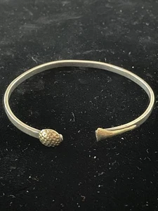 14KT Gold Golf Ball & Tee On A Sterling Silver Bangle Cuff  Bracelet - Picture 1 of 9