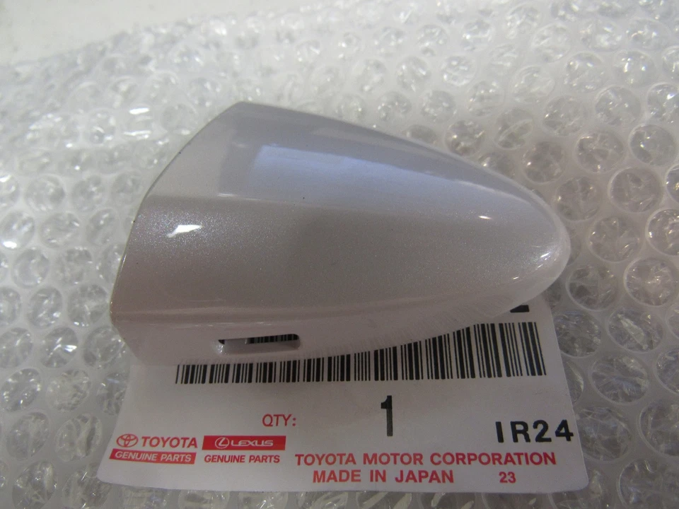 06-12 NEW LEXUS IS250 IS350 F LEFT FRONT DOOR HANDLE ACCESS HIDE KEY CAP COVER  - Image 1 of 1