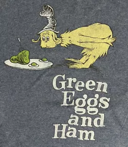 Dr Suess: Camiseta Huevos Verdes y Jamón OFERTA - Compre 2 y obtenga 1 gratis + Envío con descuento - Imagen 1 de 5