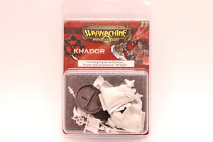 Iron Fang Kapitan & Standard [x1] Khador [Warmachine] NIB - Bild 1 von 1
