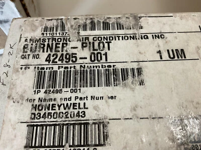NEW OEM LENNOX ARMSTRONG DUCANE R42495-001 PILOT BURNER ASSEMBLY