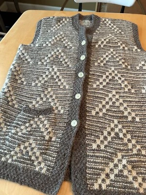 HANDKNIT HANDMADE WOOL AZTEC SOUTHWEST SWEATER VEST MENS XL - Image 1 of 4