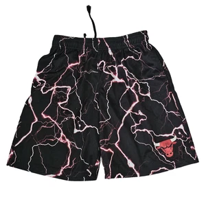 NBA Chicago Bulls Shorts Lightening Design Youth Age 10-12 Basketball Kids USA - Picture 1 of 6