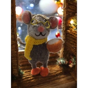 Wollnadel Filzmaus Opa Mäuse Deko Maus Kaffee trinken süß - Bild 1 von 4