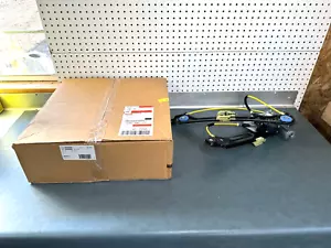 GM OEM NOS 20905688 Front Driver Window Regulator Motor 2013-2019 Cadillac XTS - Picture 1 of 6