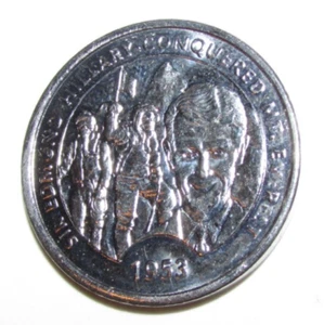 Vintage Sir Edmund Hillary Conquered Mt. Everest Millenium Token - Afbeelding 1 van 2