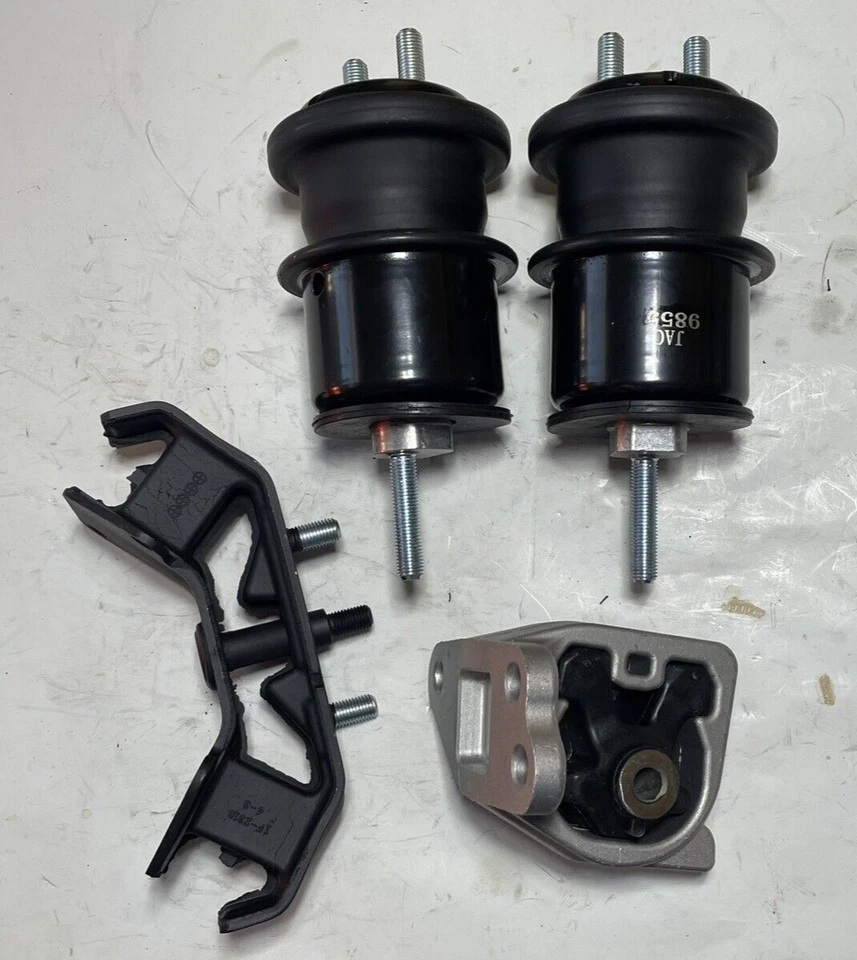 Montaje de motor y montaje de transmisión 4 piezas para Subaru Legacy Outback 2015-2019 2,5 L AT CVT Foto 1 de 4