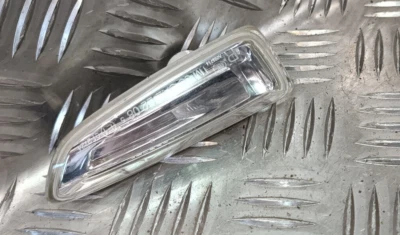 OPEL ASTRA K 1,4 Turbo Original Seitenblinker Blinker GM 13491089 - Bild 1 von 2