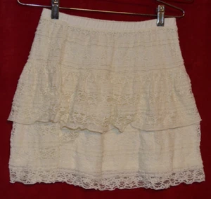 GIRL'S VINTAGE Y2K CANDIE'S CREAM IVORY LACE TIERED SKIRT L (14) - Picture 1 of 3