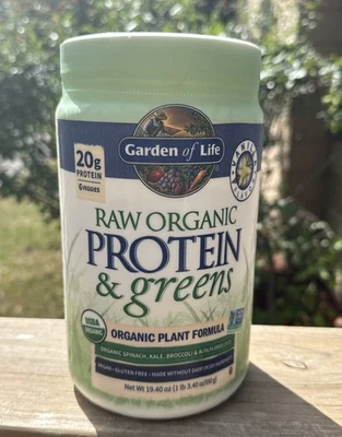 RAW Organic Protein & Greens, Plant Formula, Vanilla, 19.40 oz (550 g)Jan 2027 - Image 1 of 4