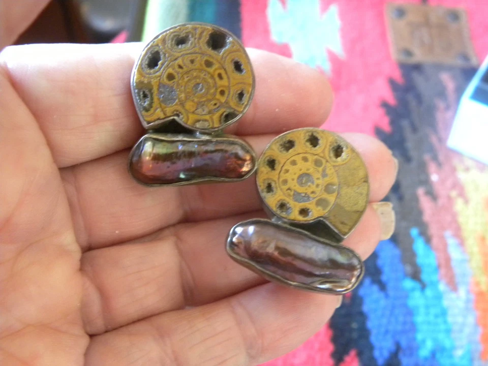 Pendientes CLIP ON AMY KAHN RUSSEL l plata esterlina perlas amonita 1-1/8" Foto 1 de 4