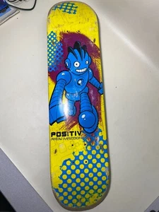 Andy Macdonald Positiv Skateboard Deck di Powell - 2011 Usato - Foto 1 di 11