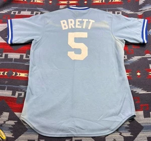 Majestic George Brett Kansas City Royals Copperstown Collection Jersey L *Faded - Picture 1 of 15