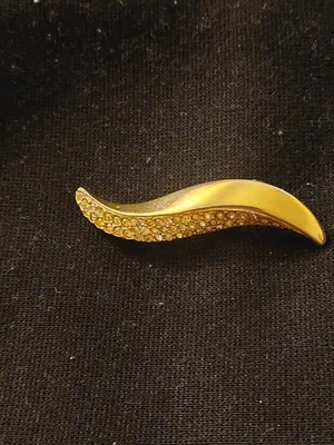 Hattie Carnegie S Shaped Rhinestone Brooch Pin Goldtone 2" Vintage  1960'S  - Image 1 of 4