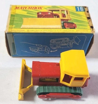 Matchbox Superfast Lesney Case Tractor with Box No. 16 - Image 1 of 4