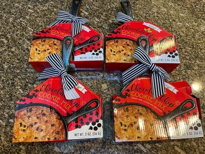 Four Iron Skillets Too Good Gourmet Chocolate Chip Cookie Mix em Pacote de Presente - Imagem 1 de 4
