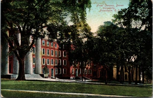 Postal RI de colección de la década de 1910 Front Campus Brown University Providence Rhode Island - Imagen 1 de 2