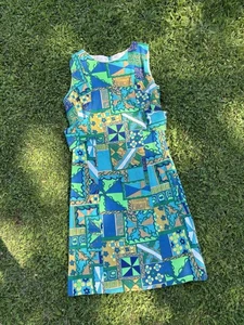 Vintage 1960s 1970s Green Psychedelic Barkcloth Mini Dress Hippie Mod Gogo S ๐ - Picture 1 of 3