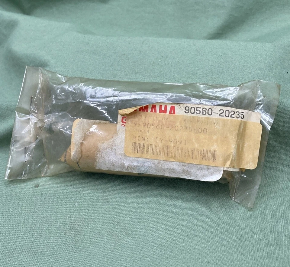 1985-1987 Yamaha YZ125 YZ250 YZ490 IT200 прокладка для задних колес 90560-20235 - Изображение 1 из 1