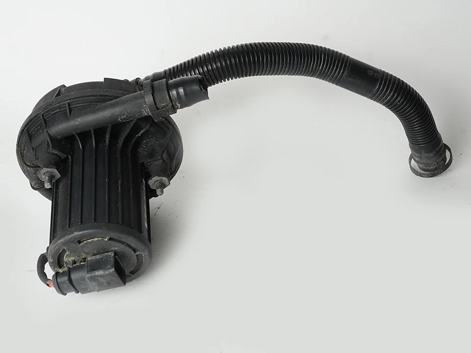 2007 - 2009 Audi Q7 4L 4.2L Secodary Air Pump Smog Injection 7L0906279 Oem - Image 1 of 4