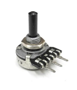 NOS Radiohm 470K Log Audio Taper Pot, 4mm Shaft, 7mm Bushing, 17mm Body. PD - Picture 1 of 1