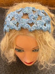 Vintage 50er Jahre Stirnband Hut hell glitzernd blau Perlen - Bild 1 von 7