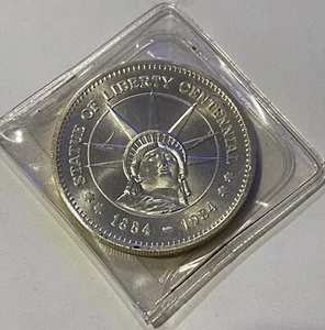 Statue Of Liberty 100th Anniversary 1884-1984 Centennial Coin Reverse Dbl Eagle - Picture 1 of 2