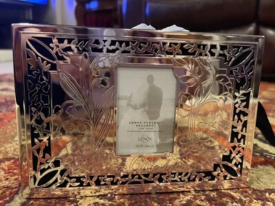 Nuevo álbum de fotos de boda Lenox plateado Foto 1 de 2