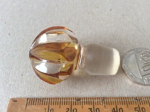 Q05. MASSIVER MUNDGEBLASENER DUFTFLASCHENVERSCHLUSS AUS GESCHLIFFENEM GLAS UM 1900 - Bild 1 von 6