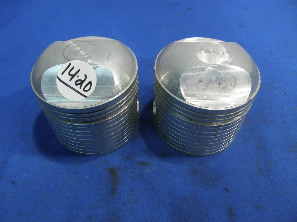 2 pistones Harley Davidson HD Sportser nuevos +.040 C268 Foto 1 de 1