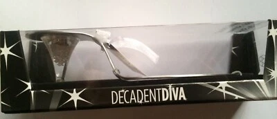 Nuevo Tacón Alto Servidor de Pasteles Ojo Salvaje Tacón Magnético Extraíble (Blanco) BODA Foto 1 de 4