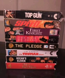 8 VHS Lot - Top Gun, Speed, Truman Show, Oceans 11, 1st Knight, Mask Of Zorro, + - Picture 1 of 22
