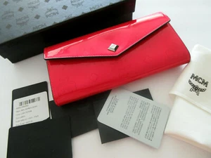 $420 New MCM Women's Large Love Potion Visetos Continental Wallet  - Picture 1 of 17