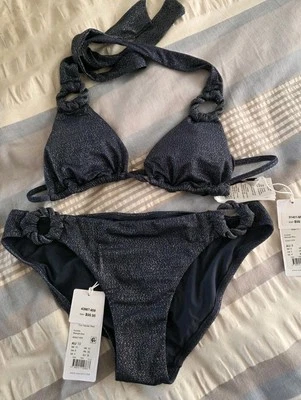 Bikini de triatlón Seafolly junto a la piscina - talla AU8/10 precio de venta sugerido por el fabricante $200 Foto 1 de 4