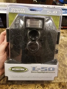 Moultrie L-50 WHITE Flash Game Spy Digital Trail Camera Deer Cam 5MP Day / Night - Picture 1 of 9