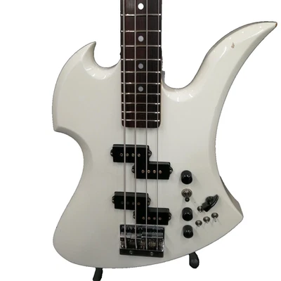 [B.C.Rich] Mockingbird Bass weiß E-Bassgitarre mit Gigbag Gebrauchtware - Bild 1 von 4