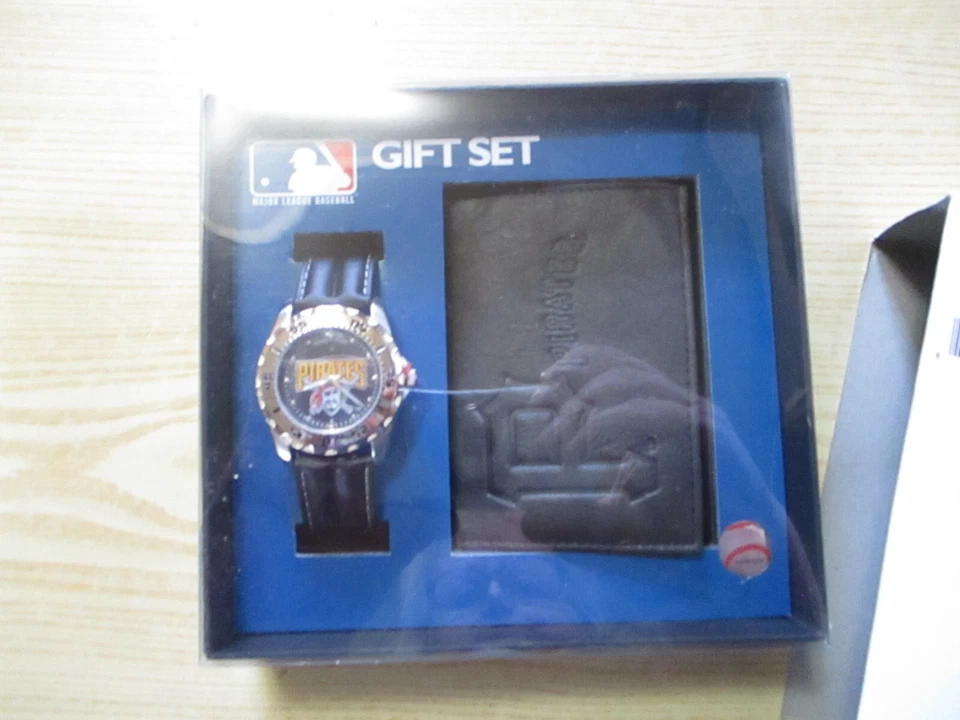 MLB Men's Black Watch & Leather Wallet Set Game Time 1997-2011 PIRATES Logo NEW - Image 1 of 4