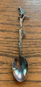 Kangaroo Vintage Souvenir Spoon Collectible Lega Silver Plated 4 " Australia - Picture 1 of 10