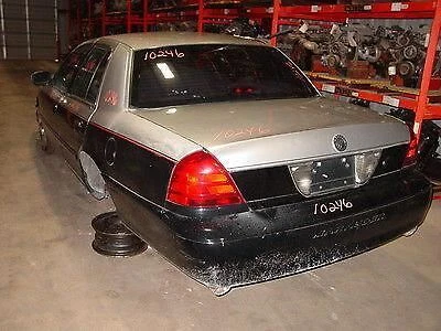 Chasis ECM entrada sin llave con bloqueo antirrobo compatible 03-04 Crown Victoria 33654 Foto 1 de 4