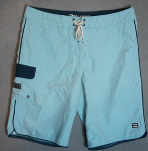 Pantaloncini da tavola Billabong Recycler Originals blu chiaro taglia 33 - Foto 1 di 9